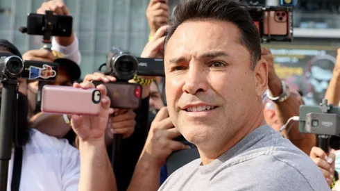 De la Hoya tundió a Floyd Mayweather.