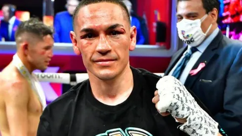 El Gallo Estrada explicó por qué abandonó el cetro AMB.