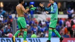 Corona y Jurado mantienen una buena relación.