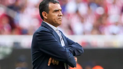 Cadena podría dejar su cargo si el equipo no comienza a levantar