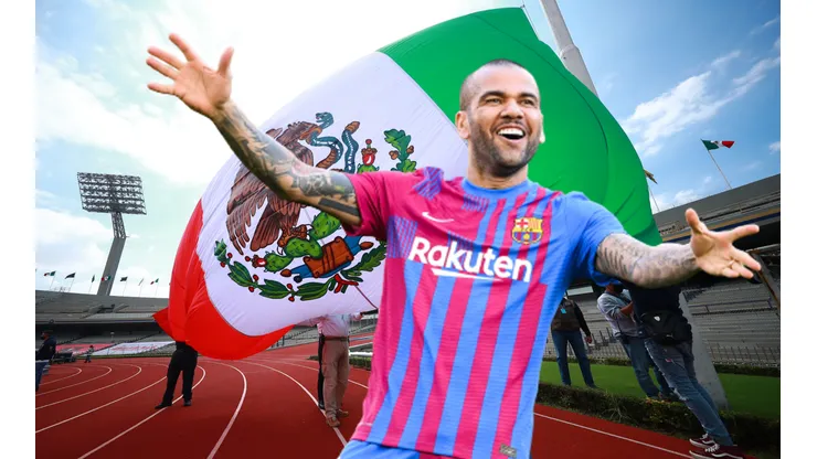 Dani Alves coquetea con Pumas desde Europa