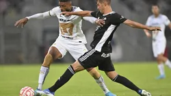 Pumas se enfrenta al Celta de Vigo.