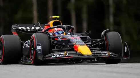 Checo salió del sitio 13 tras una amonestación por parte de la FIA