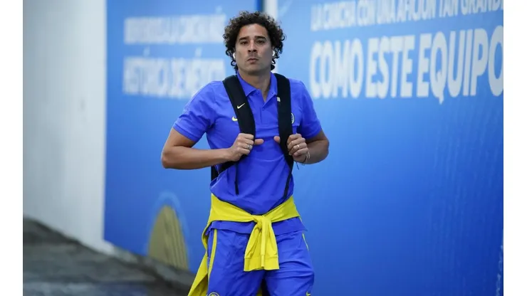 Guillermo Ochoa generó polémicas por doquier con sus declaraciones.