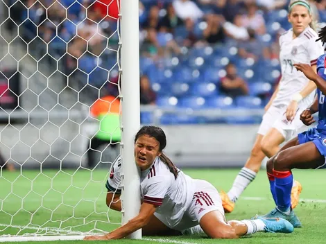 VIDEO: Golpazo de Rebeca Bernal en el poste de la portería de Haití