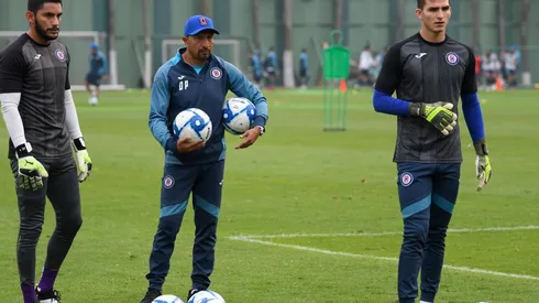 Jesús Corona y Sebastián Jurado en sus primeros entrenamientos con Oscar Pérez.