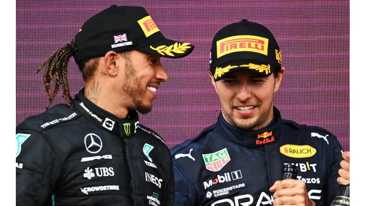 Checo Pérez y Lewis Hamilton revivieron su batalla en Silverstone.