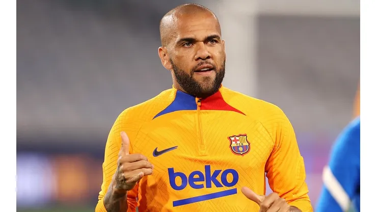 Dani Alves se interesa por la Liga MX.