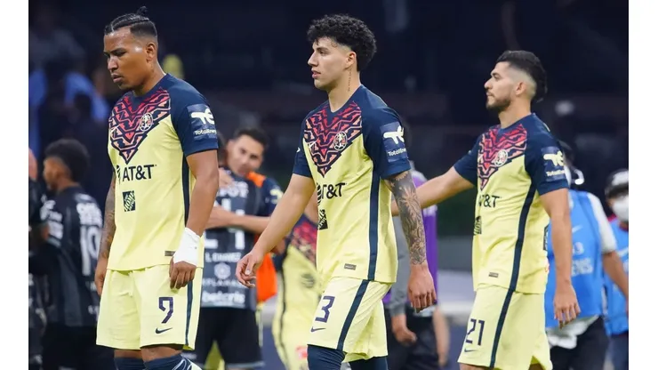 Roger Martínez, Jorge Sánchez y Henry Martín en el Clausura 2022.