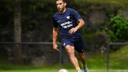 Eduardo Salvio durante un entrenamiento de Pumas UNAM
