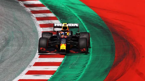 Checo Pérez durante el GP de Austria de la temporada 2021