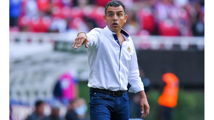 Ricardo Cadena pierde a otro atacante