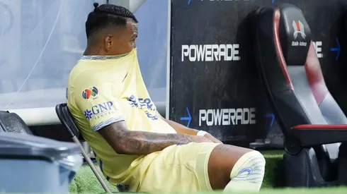 Roger Martínez se retiró lesionado en el empate del América ante Atlas