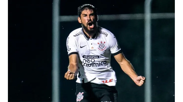 Bruno Méndez con Corinthians