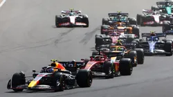 Checo Pérez, ¡de 17º a 2º en Silverstone!