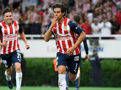 ¿Van por un refuerzo? Chivas envía un mensaje a su afición y revela cuál es el plan para reemplazar a Macías