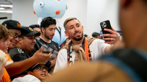 Fanáticos mexicanos le hicieron saber a Héctor Herrera que están decepcionados
