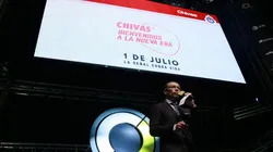 José Luis Higuera en la presentación de Chivas TV