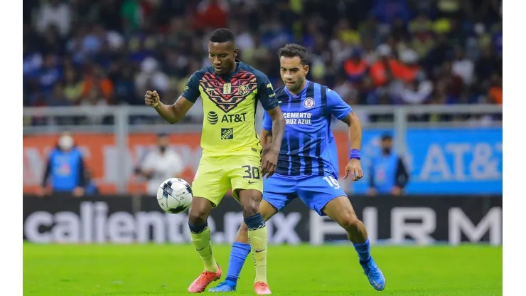 America v Cruz Azul - Torneo Grita Mexico C22 Liga MX