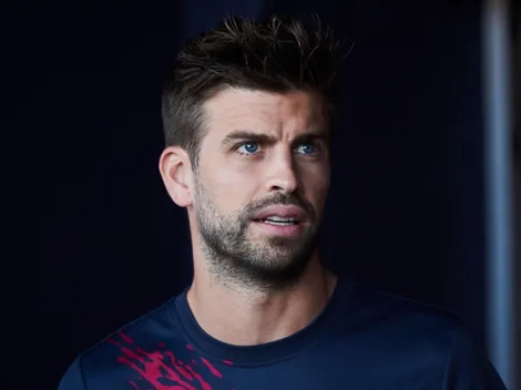 VIDEO | Piqué “rompe” celular de paparazzi que le preguntó por Shakira
