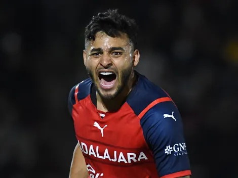 ◉ Las noticias de Chivas hoy: Alexis Vega buscado en España y la joya que no será registrada