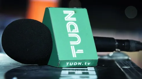 Micrófono de TUDN 2022