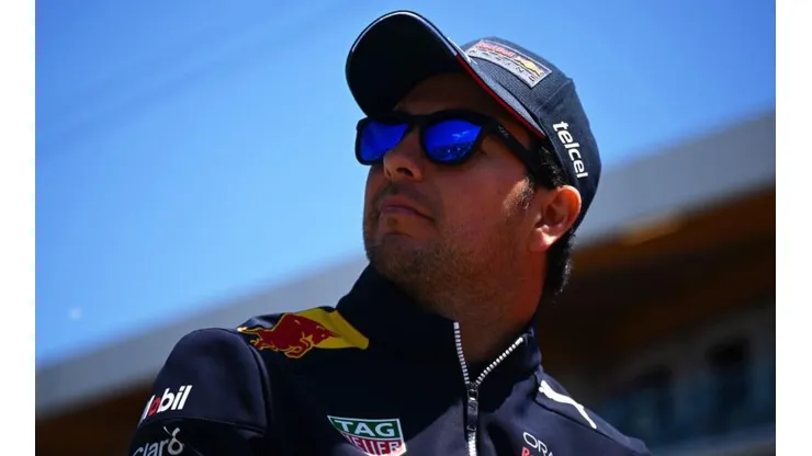 Romain Grosjean explicó por qué abandonó Sergio Pérez.