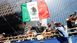 Juan Toscano en la celebración del título de la NBA.