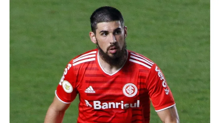 Bruno Méndez ya se despidió del Internacional.