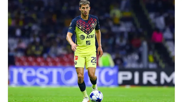 Las Águilas anunciaron el adiós de Mauro Lainez.