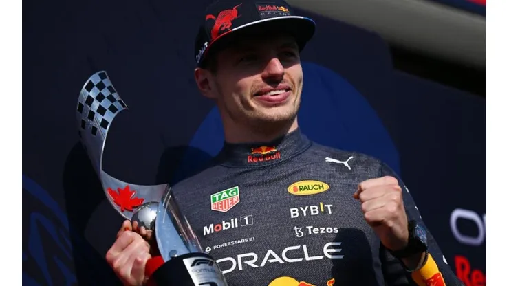 Verstappen advierte que Red Bull debe seguir mejorando su RB18.