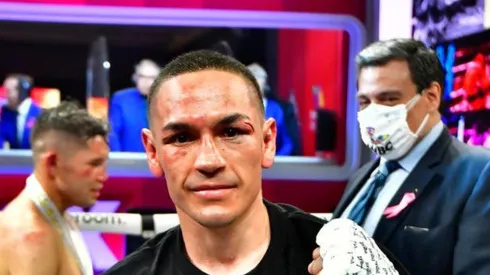 El Gallo Estrada a una pelea de perder su cinturón en el escritorio.