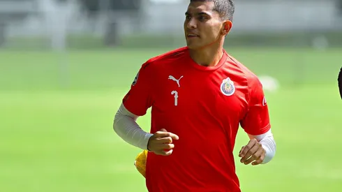 Orbelín Pineda con Chivas en agosto de 2018.