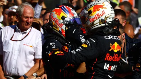 Marko halagó a Checo y Max por estar aplastando a Ferrari y Mercedes