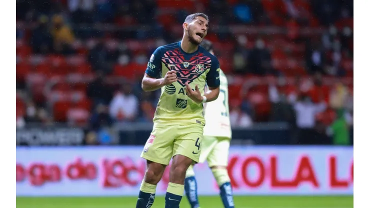 Toluca, Estado de Mexico, 18 de septiembre de 2021. Sebastián Cáceres en lamento, durante el partido de la jornada 9 del torneo Grita Mexico Apertura 2021 de la Liga BBVA MX, entre los Diablos Rojos del Toluca y Águilas del America, celebrado en el estadio Nemesio Diez. Foto: Imago7/Eloisa Sánchez