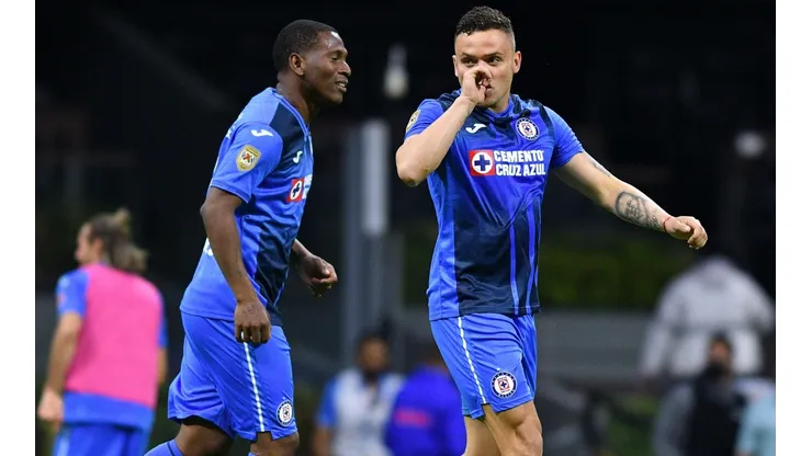 Al-Nassr confirmó la llegada de Cabecita Rodríguez al América.