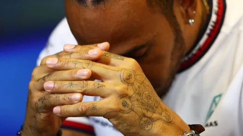 Hamilton recibió una inusual crítica de un expiloto de la F1 por mostrarse dolirido.