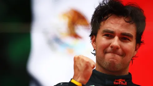 Sergio Pérez participa en el anuncio de las sedes del Mundial 2026.