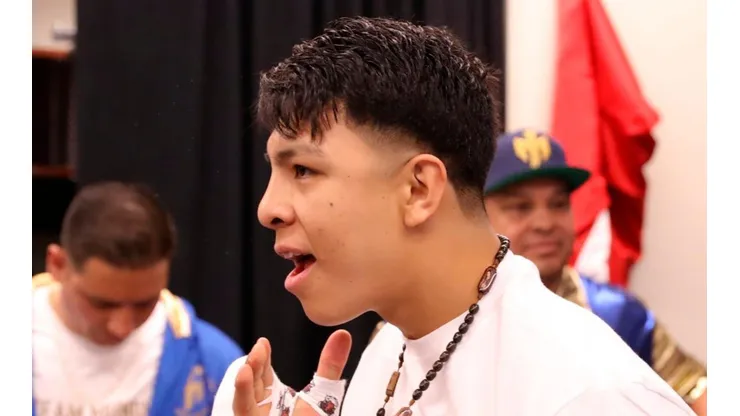 No tan rápido, Munguia: ¿Cuántos escalones hay entre Jimmy Kelly y Jermall Charlo?