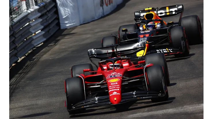 Ferrari lidera y Red Bull consiguió ser segundo y tercero de la parrilla de salida