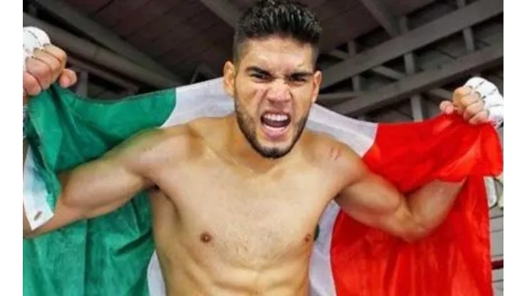 El Zurdo Ramírez habló del futuro de Canelo Álvarez.