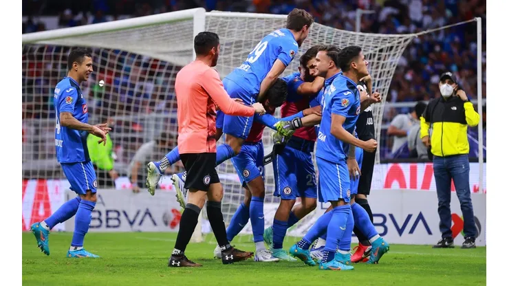 Cruz Azul v Necaxa - Playoff Torneo Grita Mexico C22 Liga MX