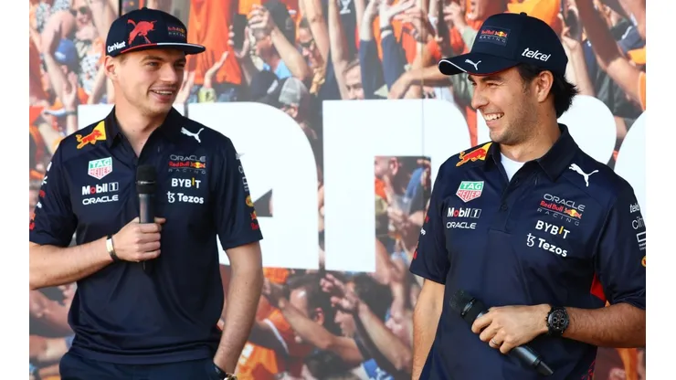 "Sergio Pérez es una espina para Max Verstappen": Johnny Herbert