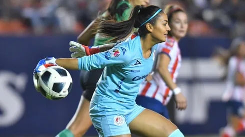 Stefani Jiménez se fue a España para probarse en el Atleti.