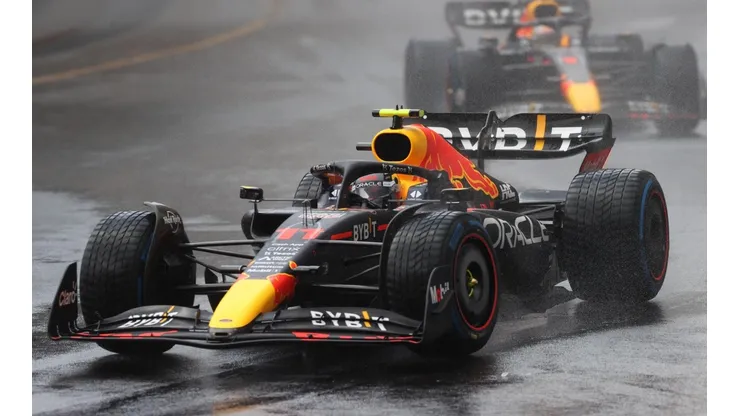 Expiloto de Formula 1 ve a Checo ganándole el campeonato a Verstappen