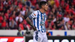 Víctor Guzmán no llegaría a Chivas.