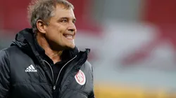 Diego Aguirre se prepara para cortar jugadores