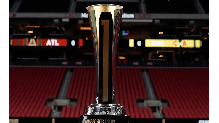 El trofeo del Campeón de Campeones