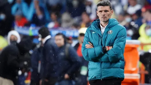 Fernando Ortiz continuará al frente de las Águilas.