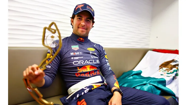 La prensa internacional se rindió a los pies de Checo